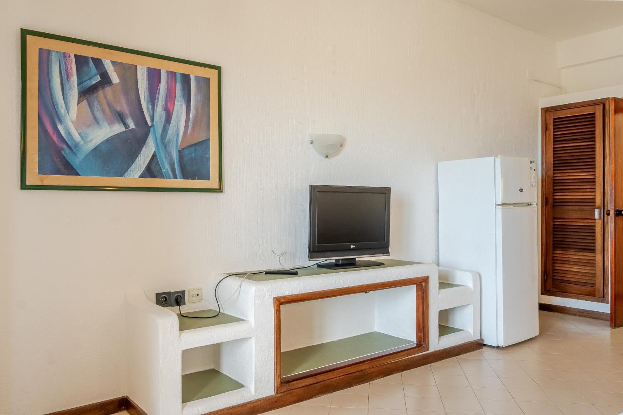 Apartamento con vistas a la piscina