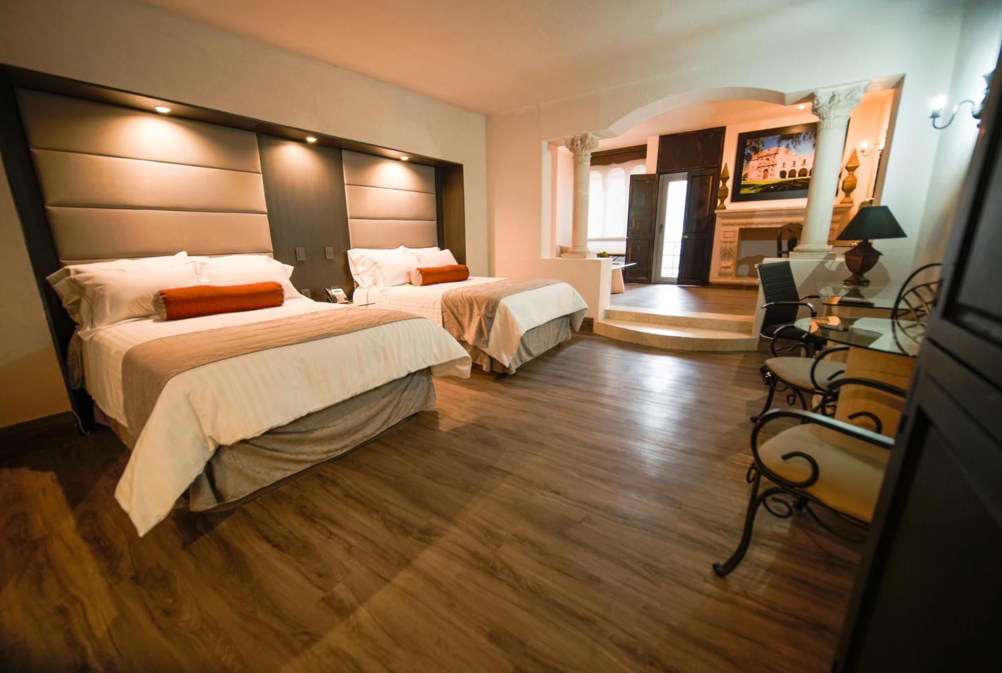 Deluxe Queen Room with Two Queen Beds