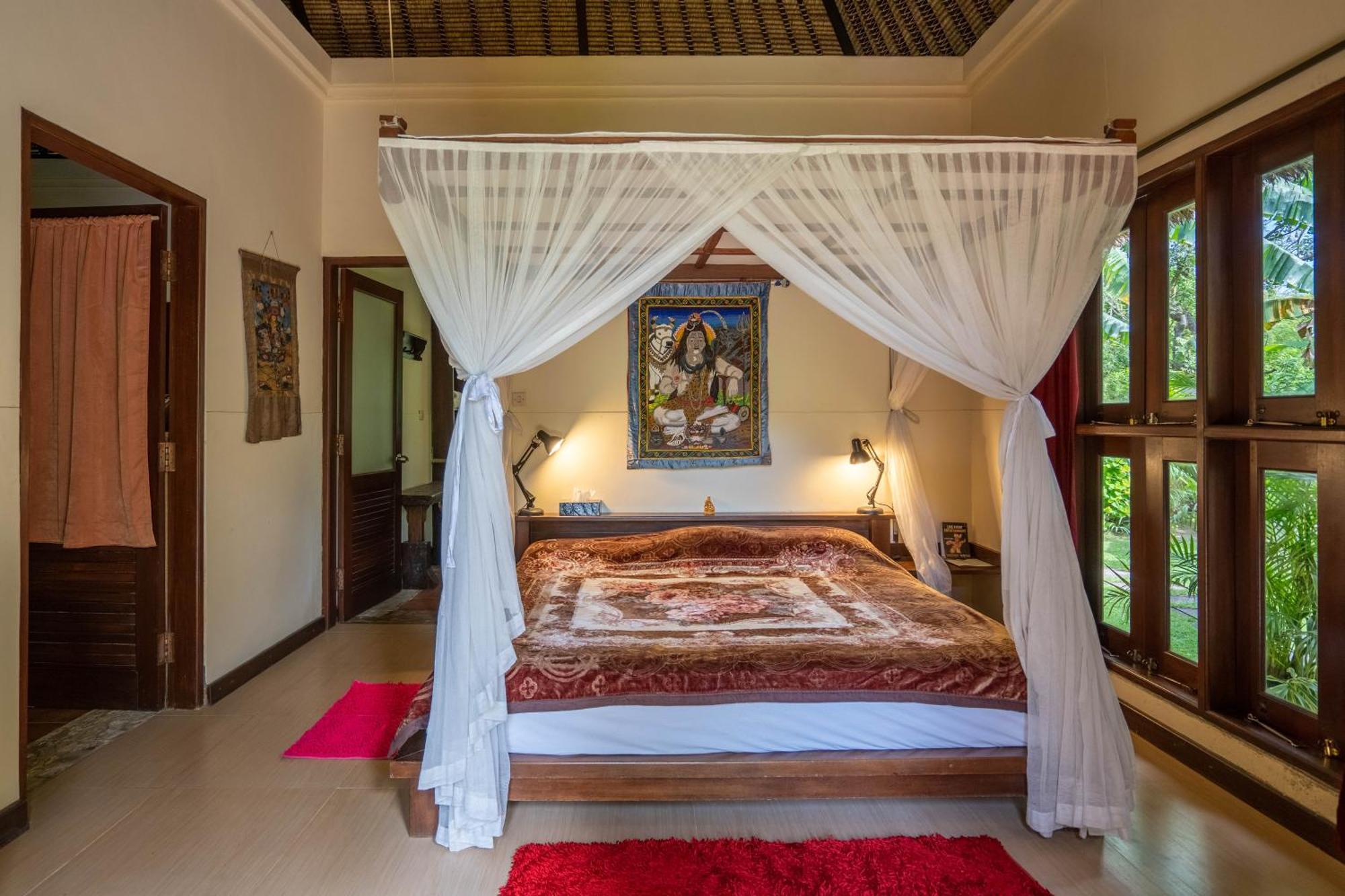 Villa con 2 dormitorios y piscina privada