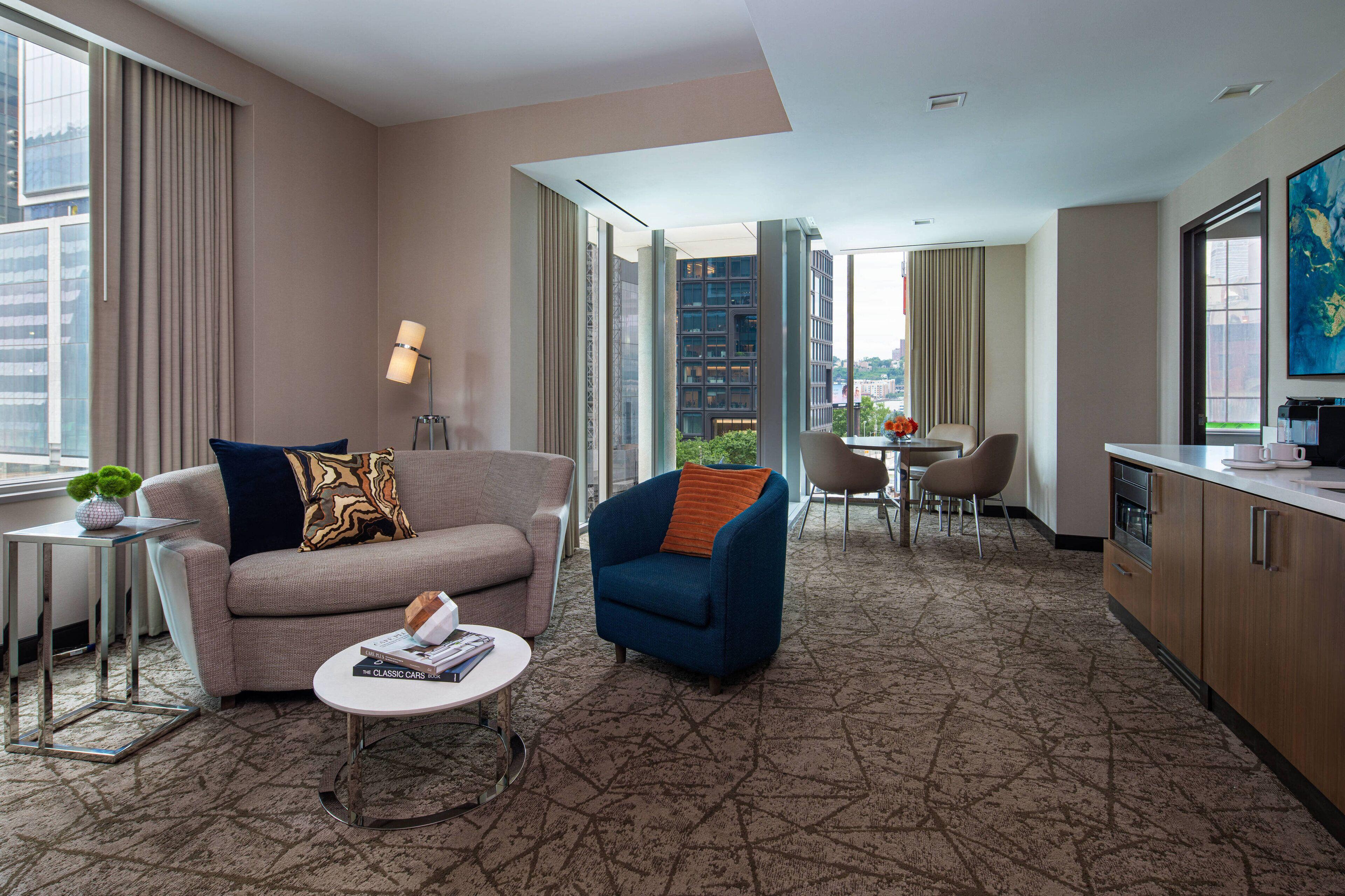 One-Bedroom King Suite with City View, Sofa Bed and High Floor