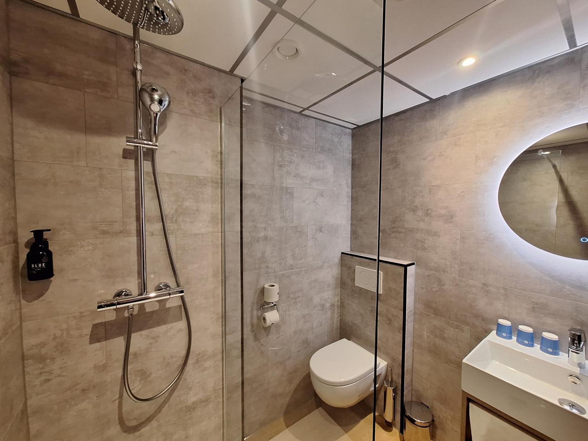 Deluxe Doppelzimmer mit Dusche