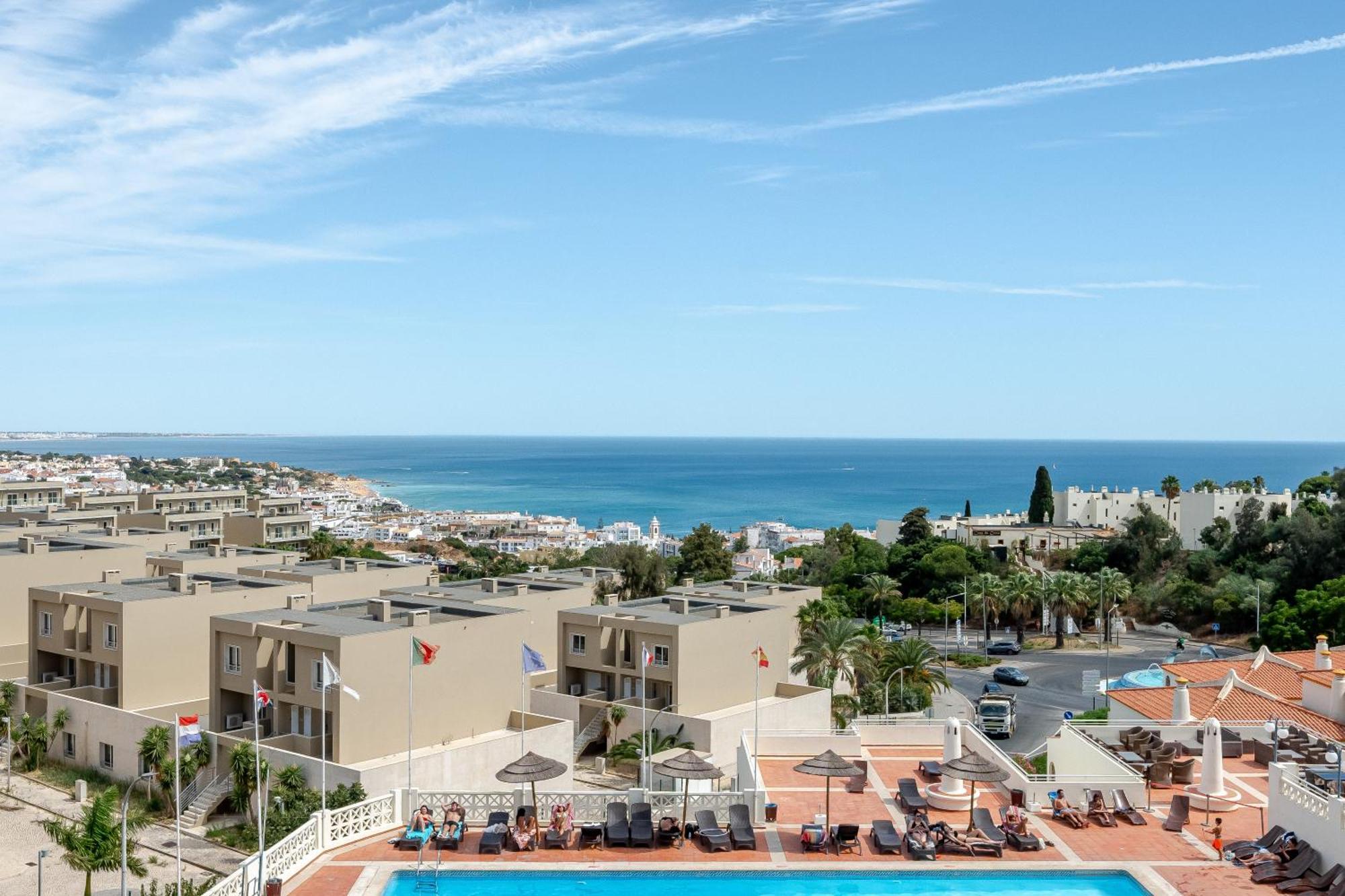 Apartamento de 1 dormitorio con vistas al mar