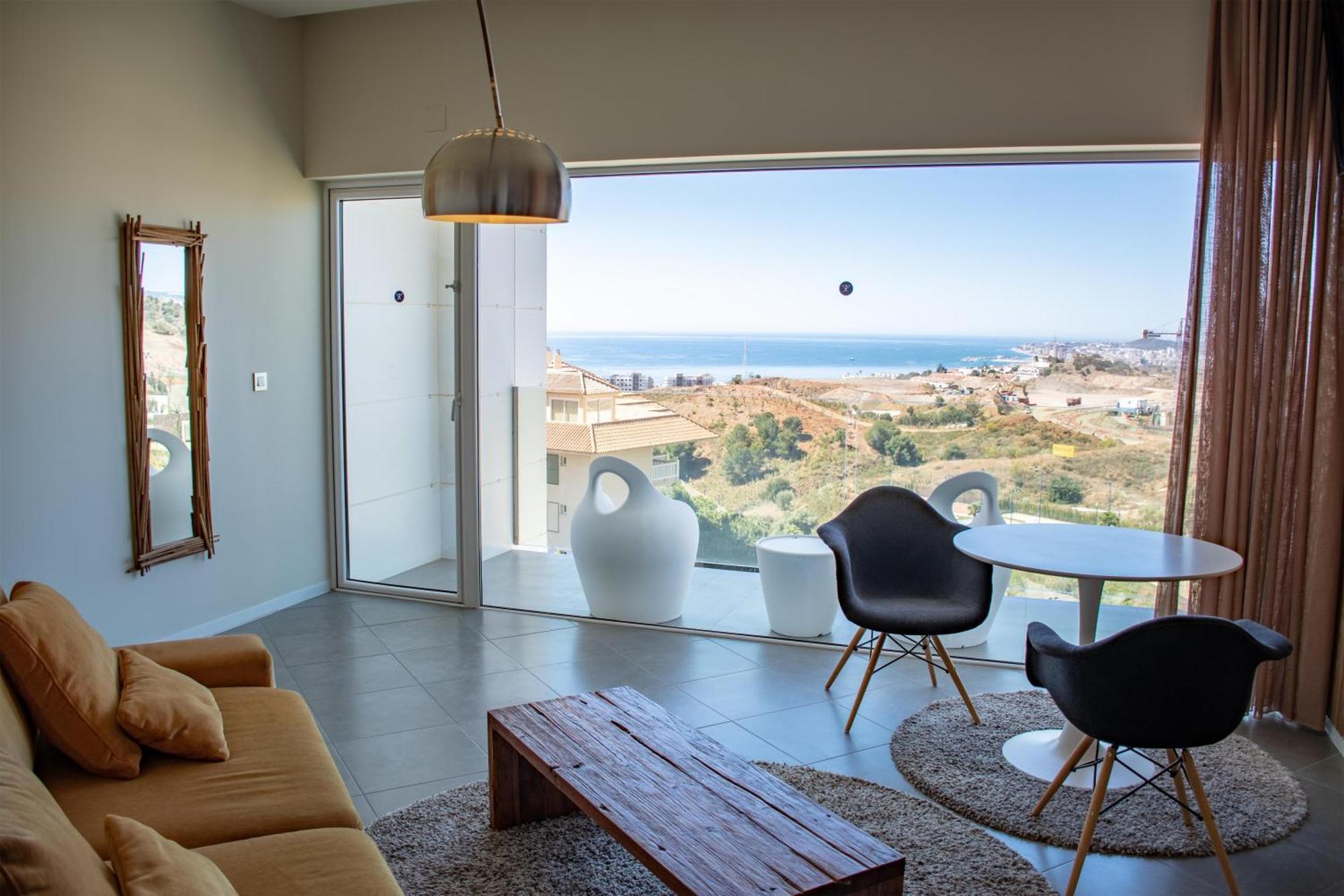 One-Bedroom King Suite