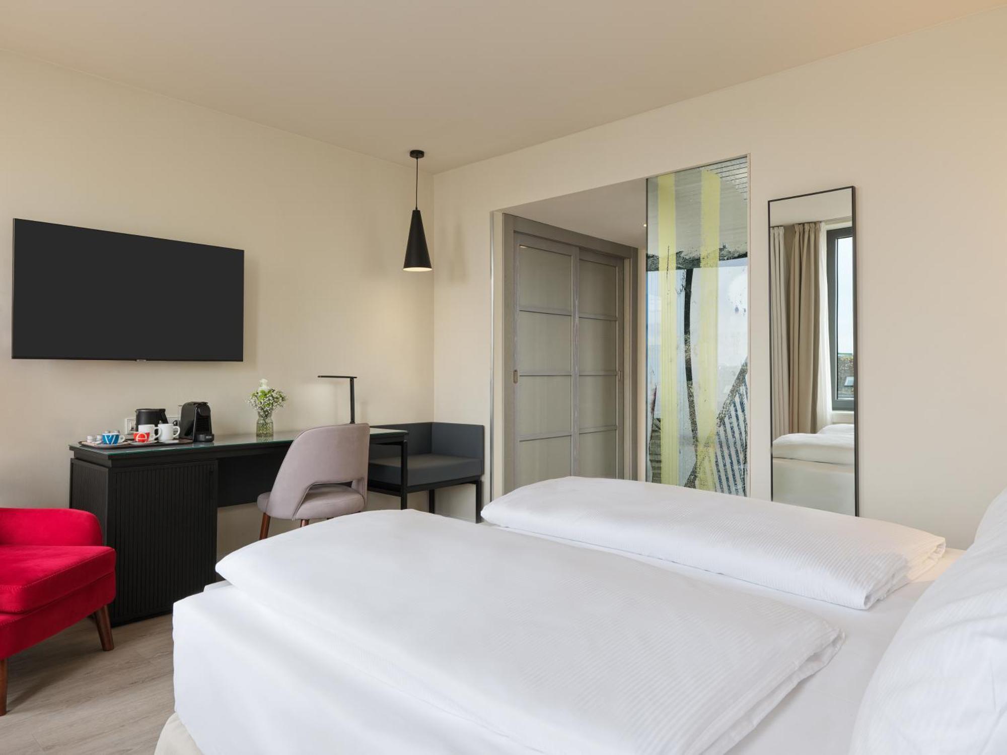 Deluxe Double or Twin Room,1758547345:JPEG