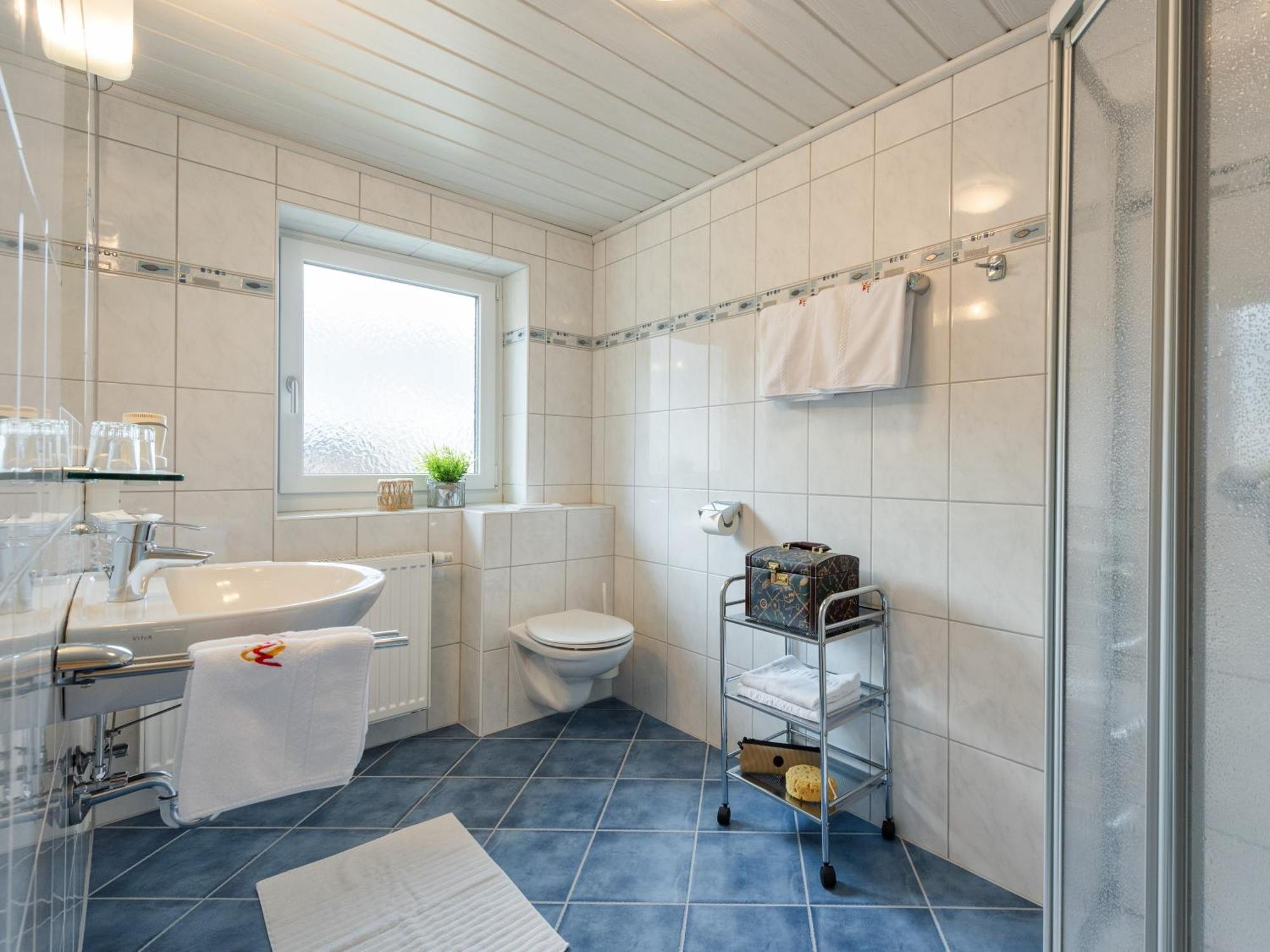 Single Room Balcony,1758591232:JPEG