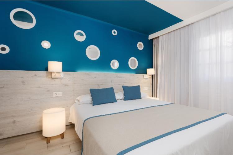 One-Bedroom Apartment with Sea View (3 Adults),1765576961:JPEG
