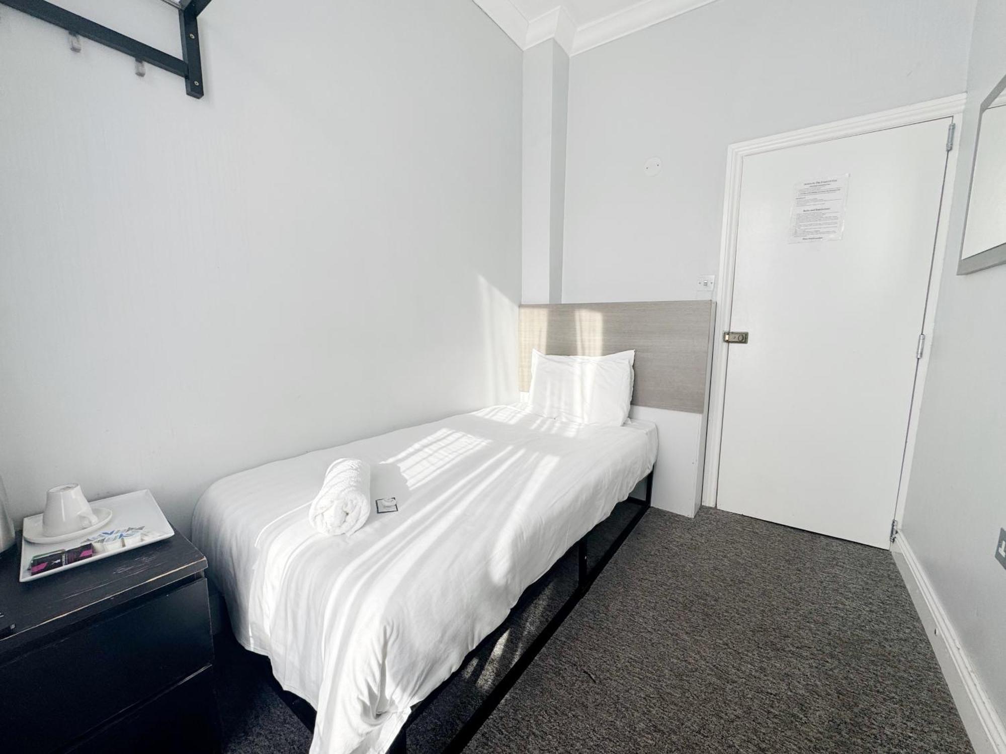 Budget Single Room,1765581299:JPEG