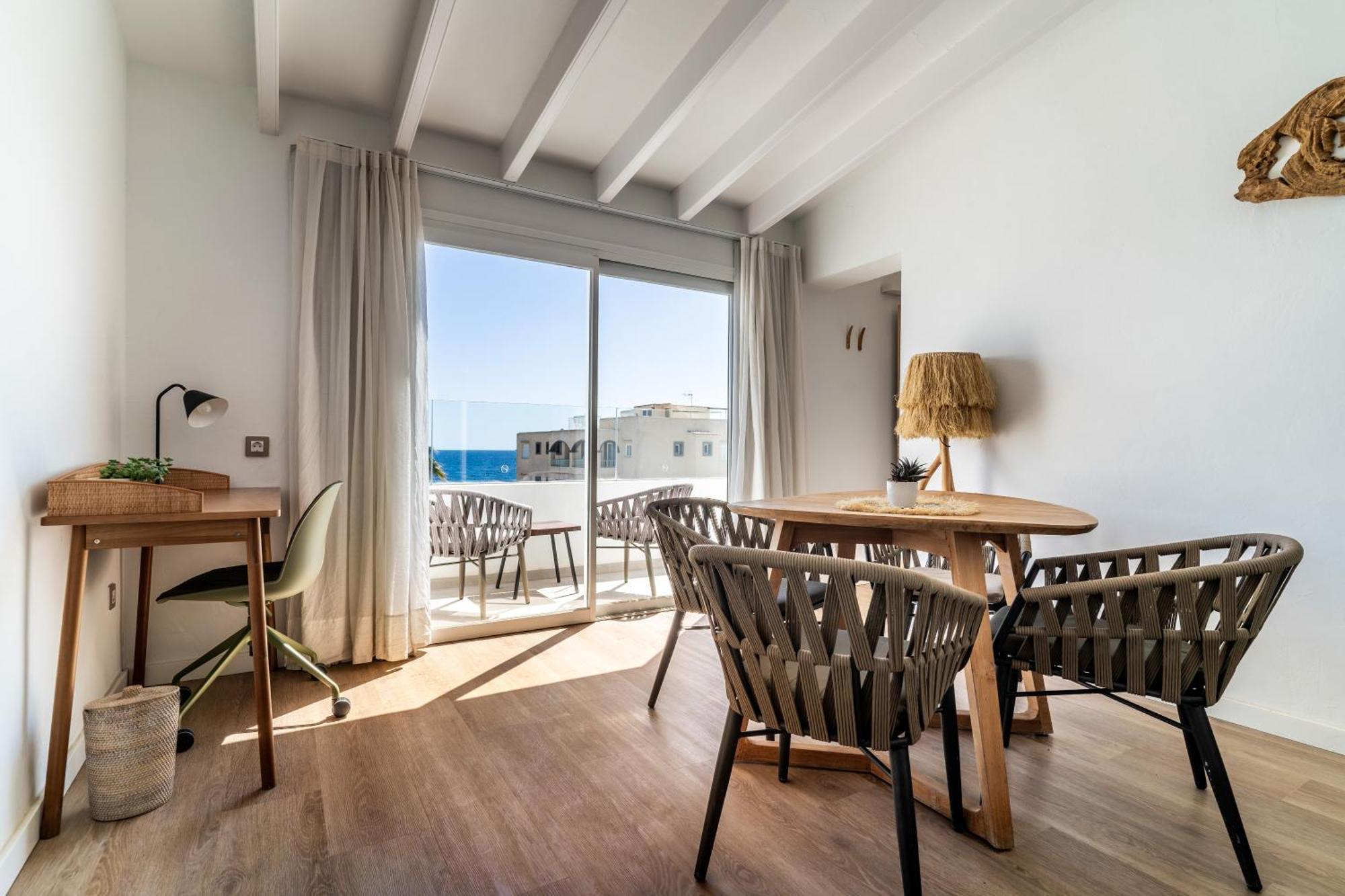 Superior Suite with Sea View