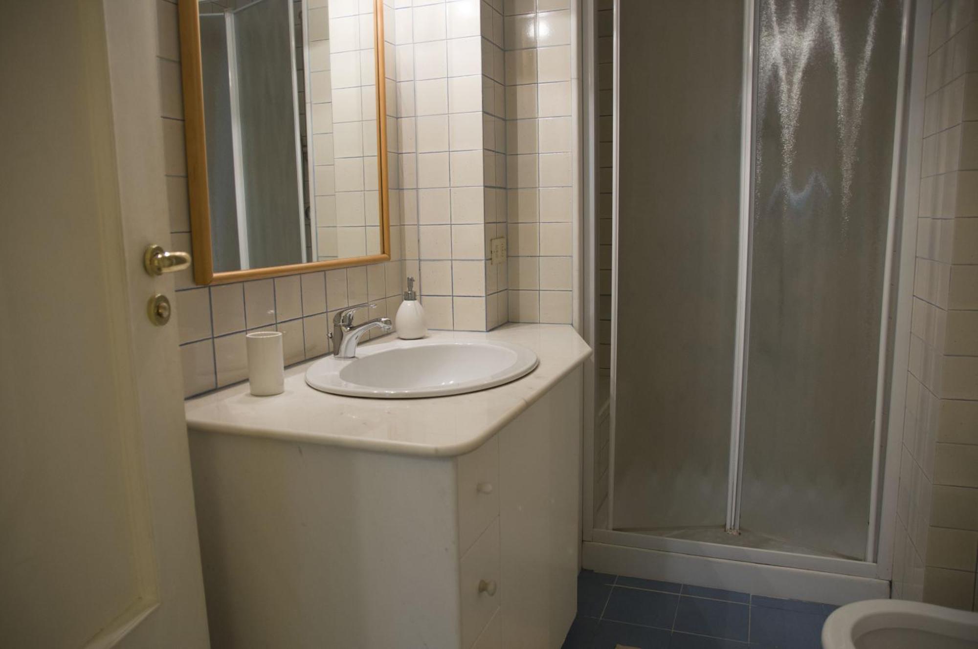 Double Room Private Bathroom,1766402846:JPEG