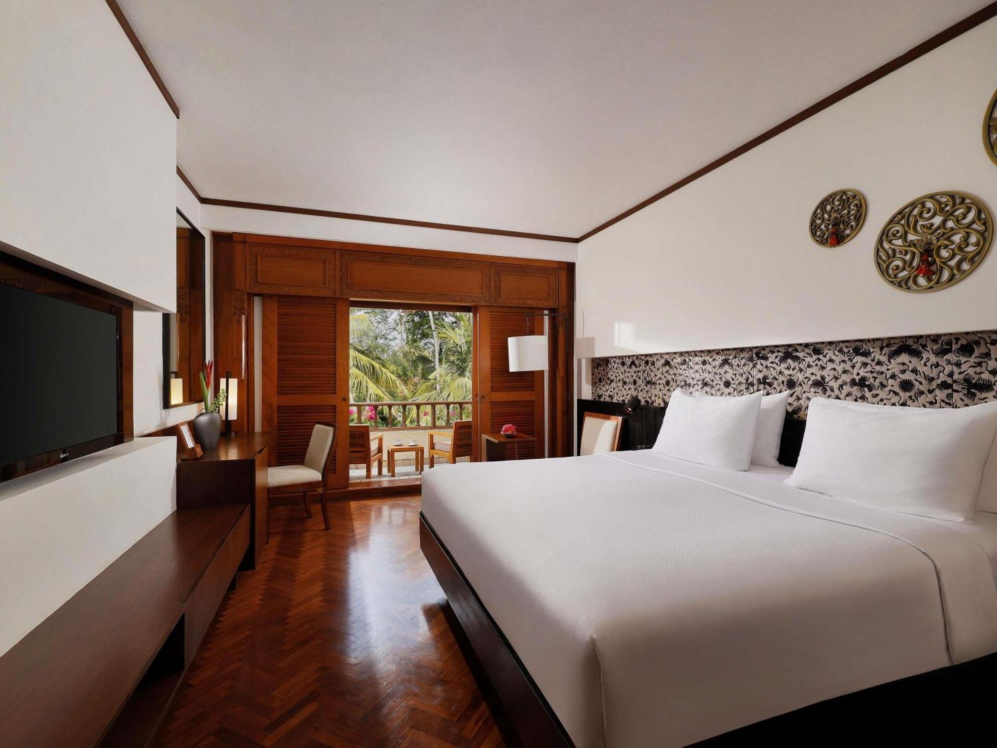 Superior Room with 1 King-size Bed