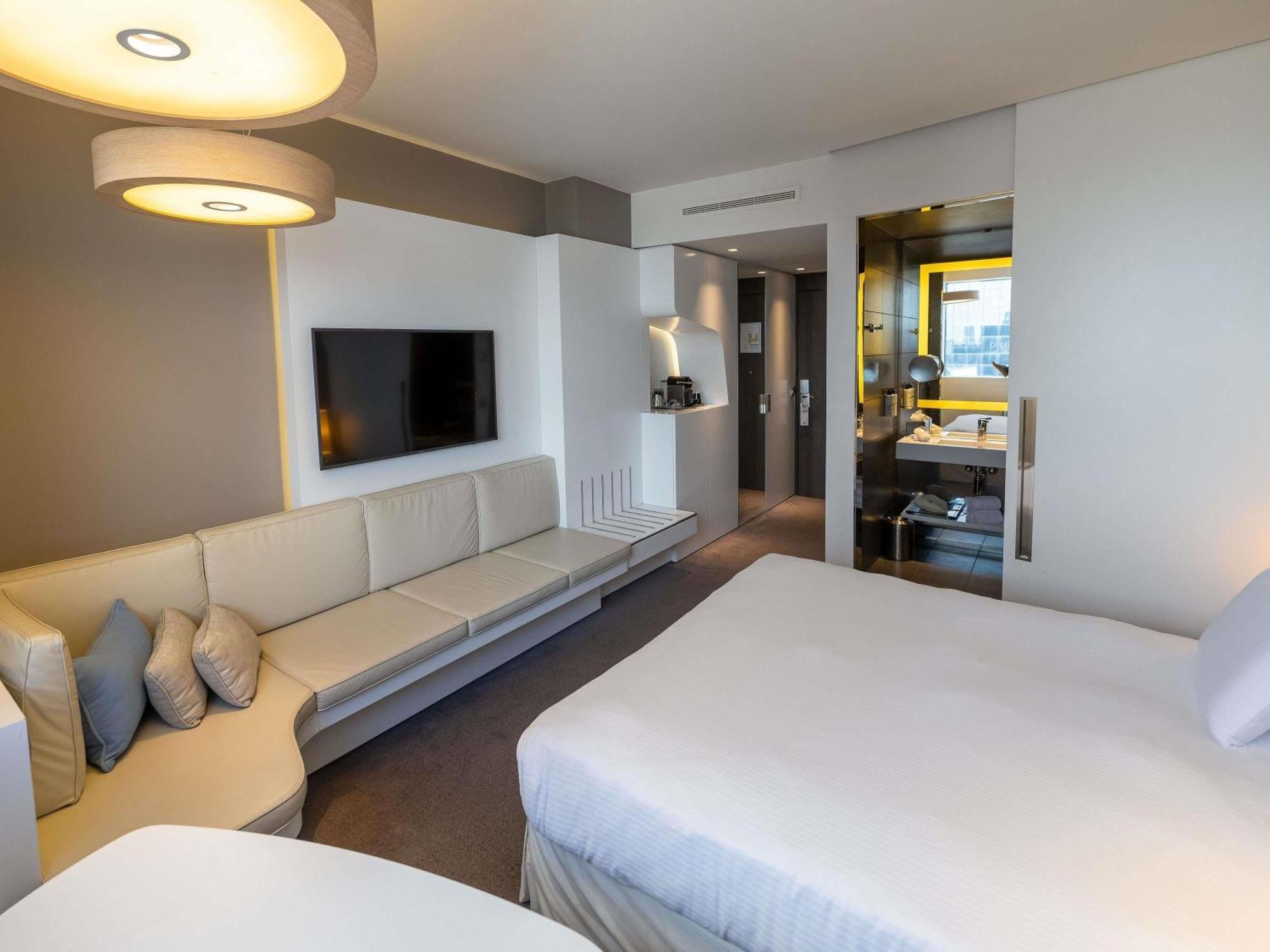 Quarto Clássico com Cama King-size