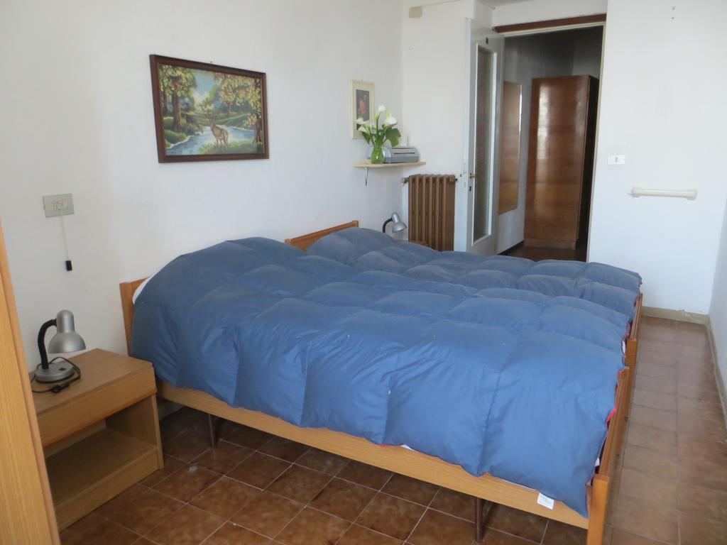 Twin Room,1588405928:JPEG