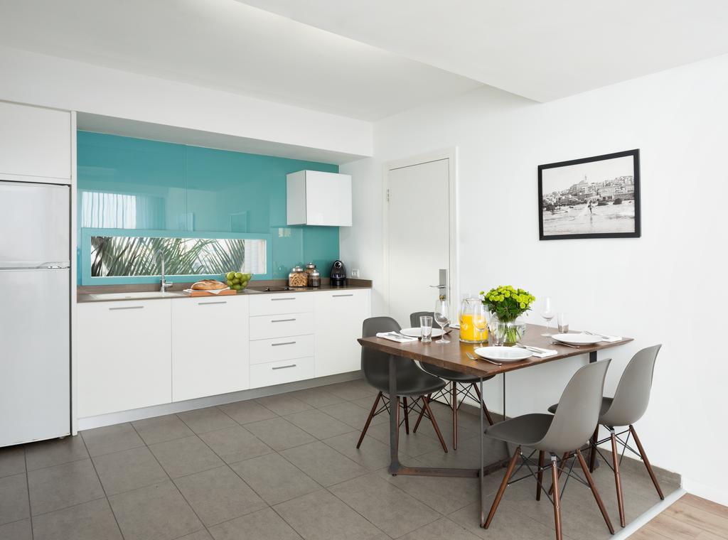 Family Two-Bedroom Apartment with Balcony,345857509:JPEG