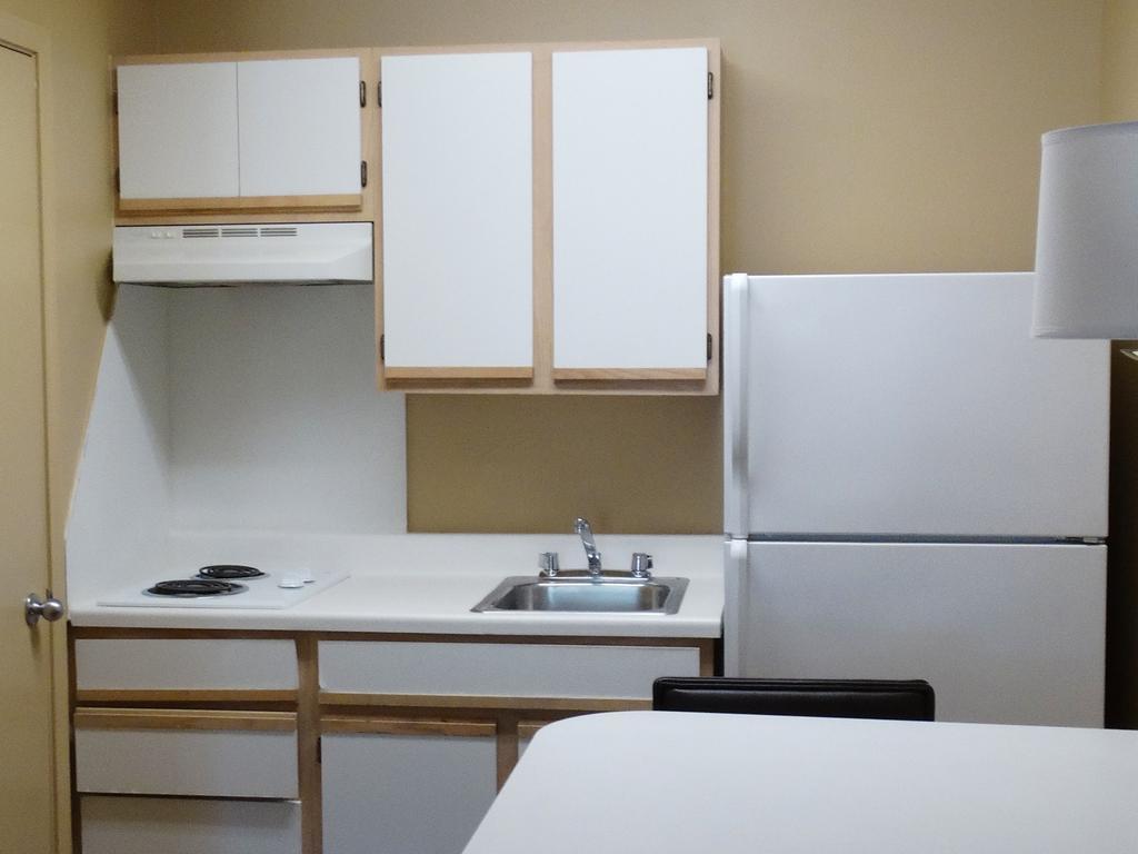 Studio with 2 Double Beds - Disability Access - Non-Smoking