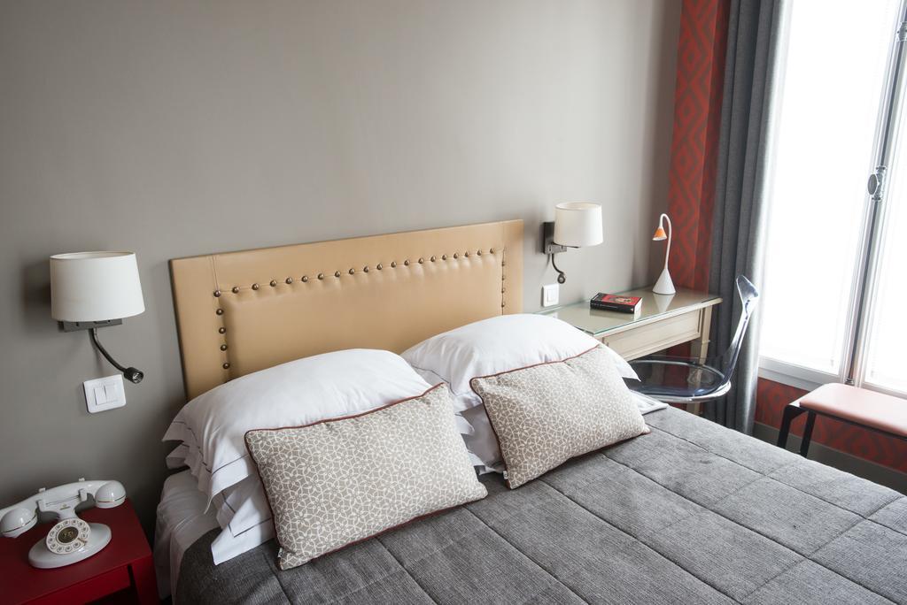 Quarto Duplo Standard