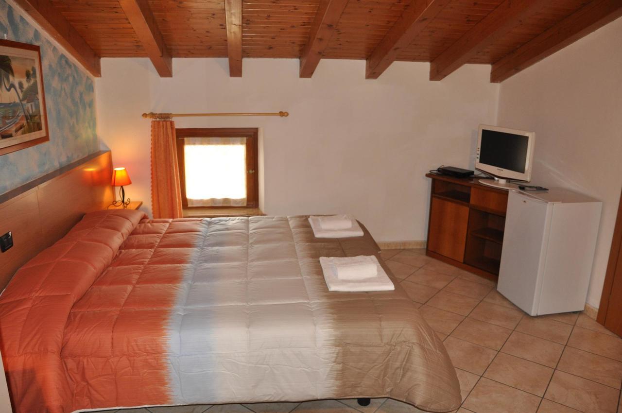 Double Room with Private Bathroom,632323035:JPEG