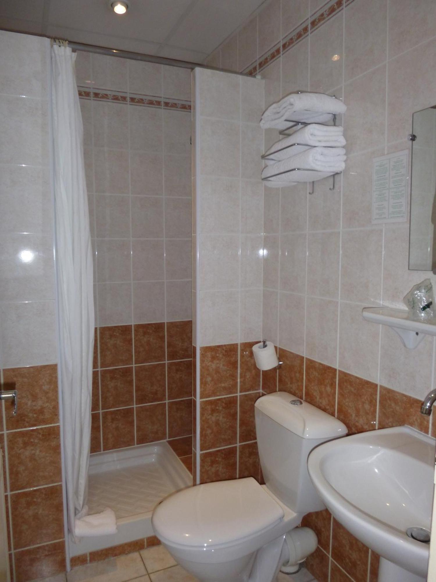 Comfort Double Room with Shower