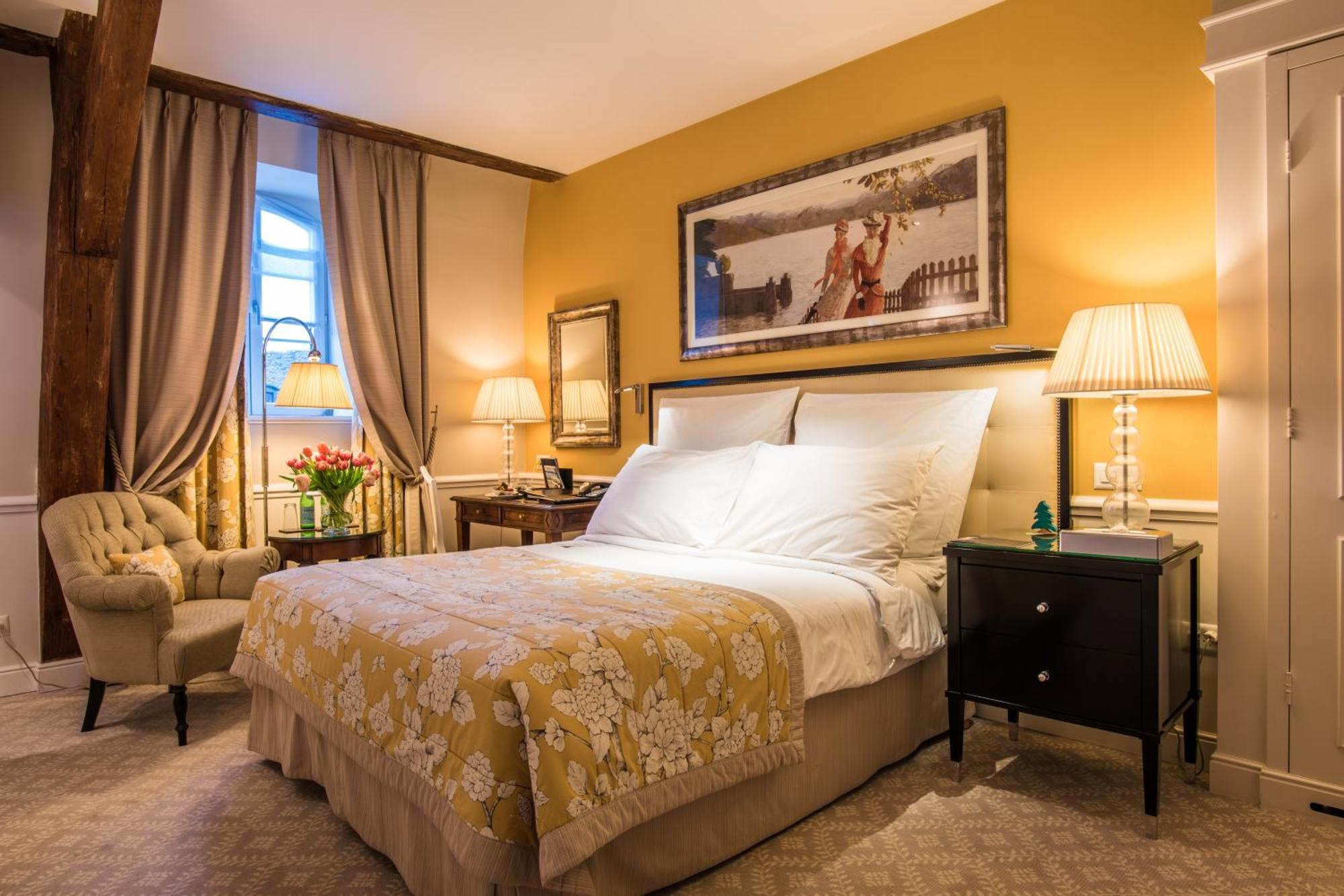 Superior Room with City View