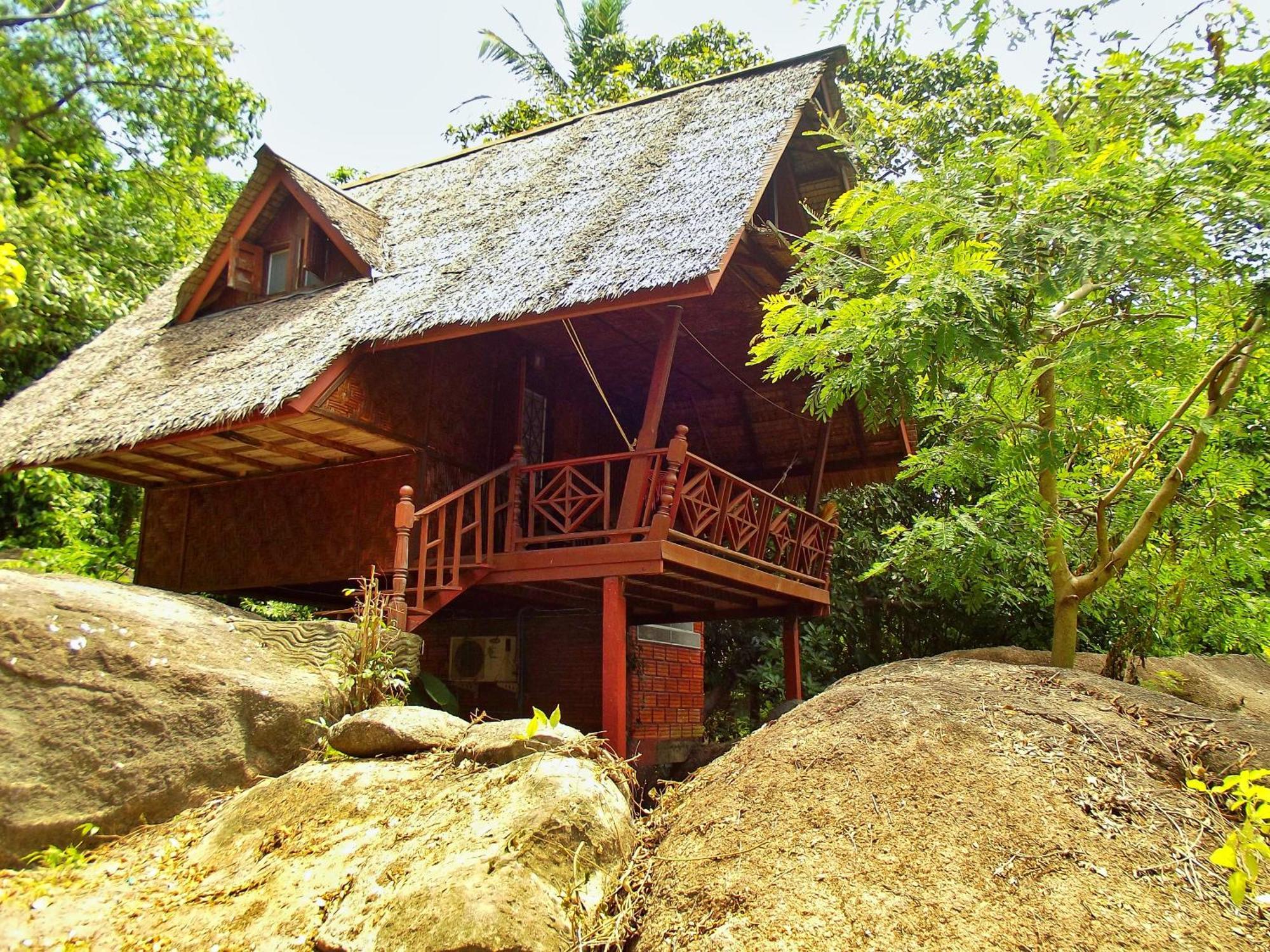 Bungalow de Luxe avec Climatisation (4 Adultes)