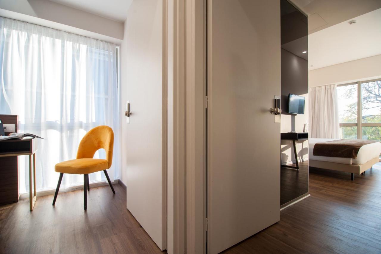 Lifestyle Suite met 2 Slaapkamers en Uitzicht op de Stad