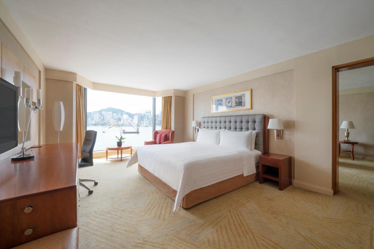 Premier Harbour View Suite with Horizon Club Benefits