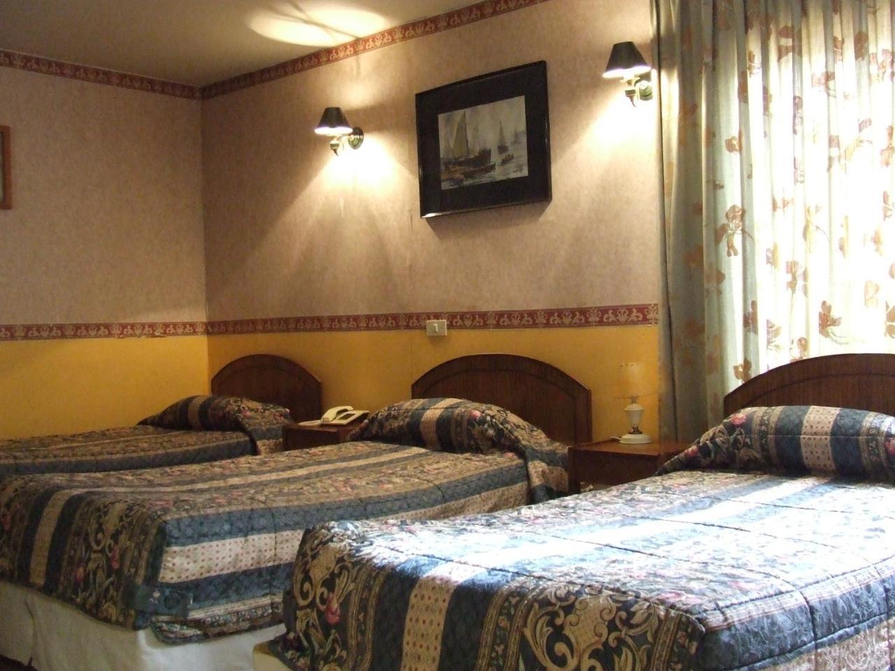 Habitación Triple con baño privado