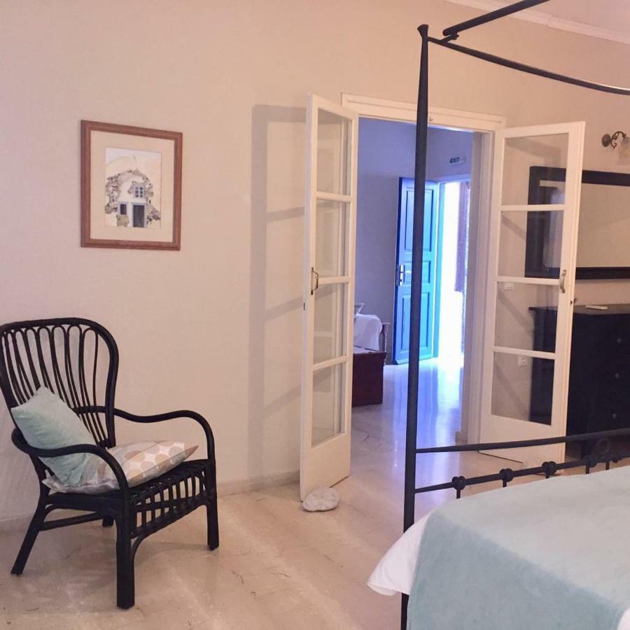 Suite met Kingsize Bed en Uitzicht op Zee