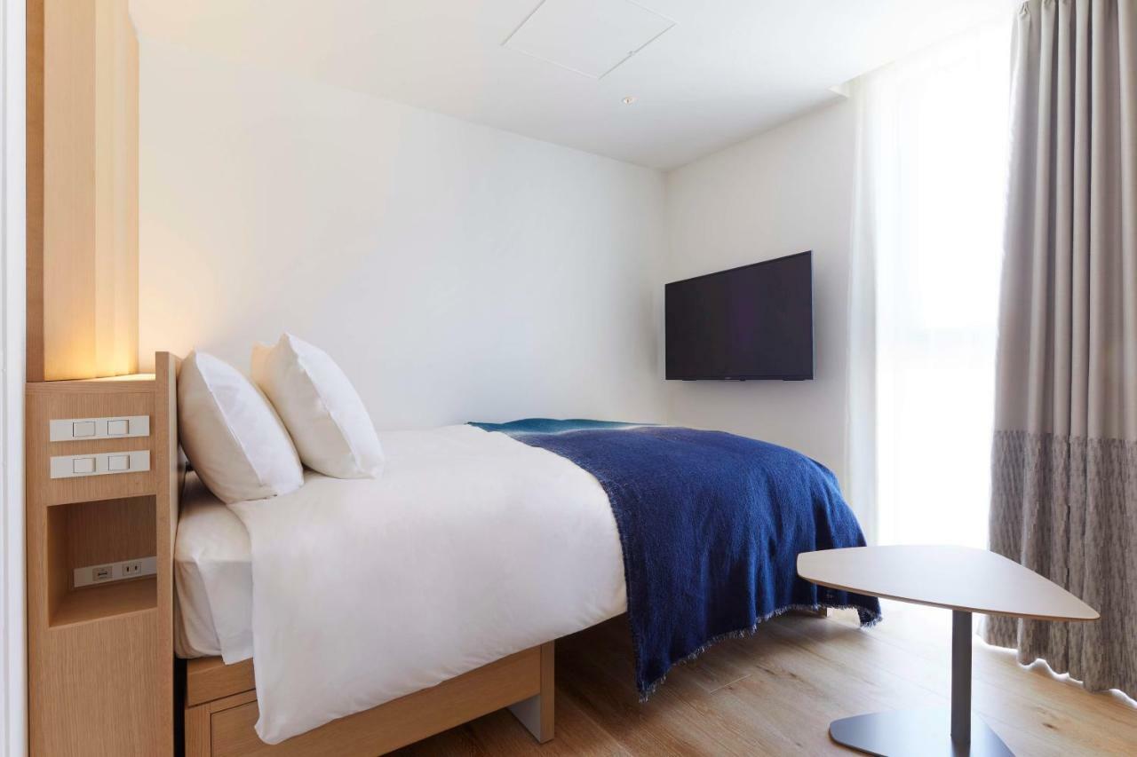 Chambre Semi-Double Standard