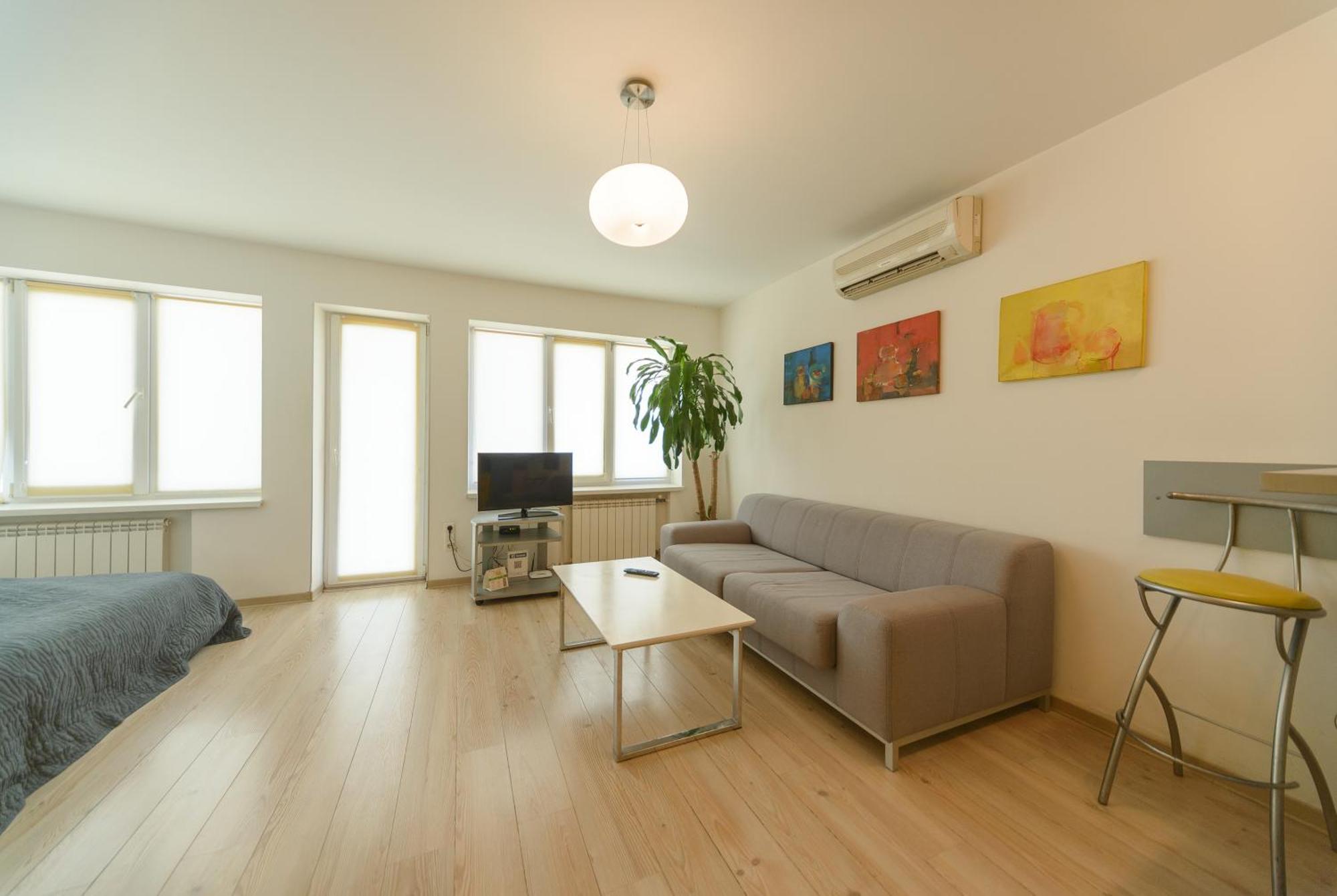 Apartamento Etudio Yellow con bañera de hidromasaje