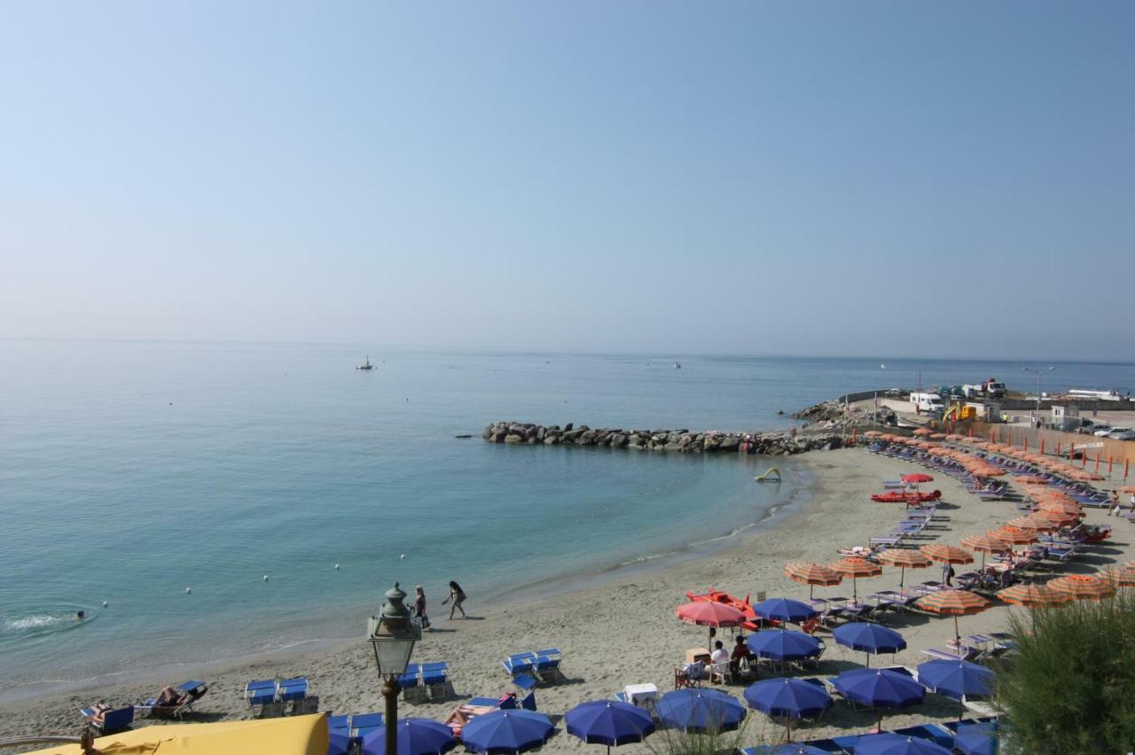 Double Room Sea View,851119952:JPEG