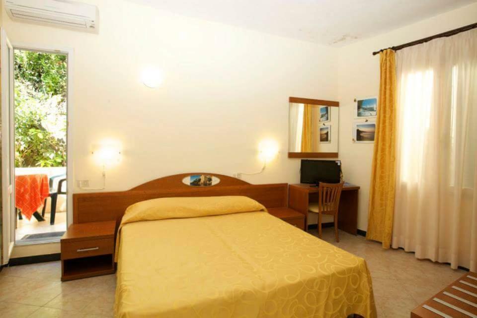 Double or Twin Room Garden View,851097221:JPEG