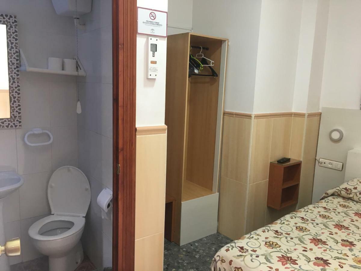 Habitación Individual con baño privado