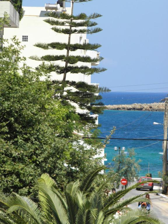 Twin Room,9718065:JPEG