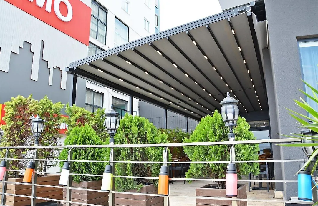 61 Park Hotel-1