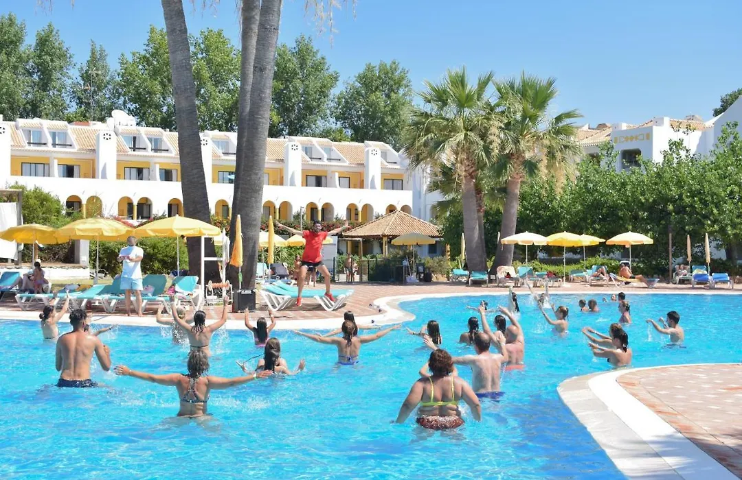 Golden Club Cabanas-1