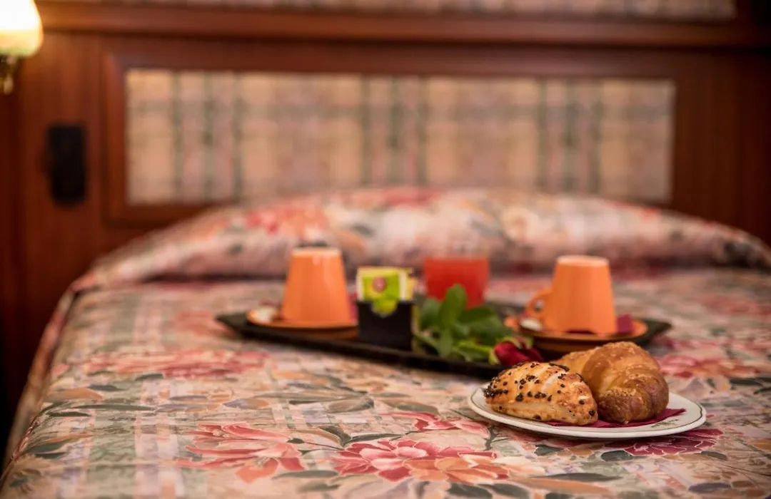 New Petit Hotel-1