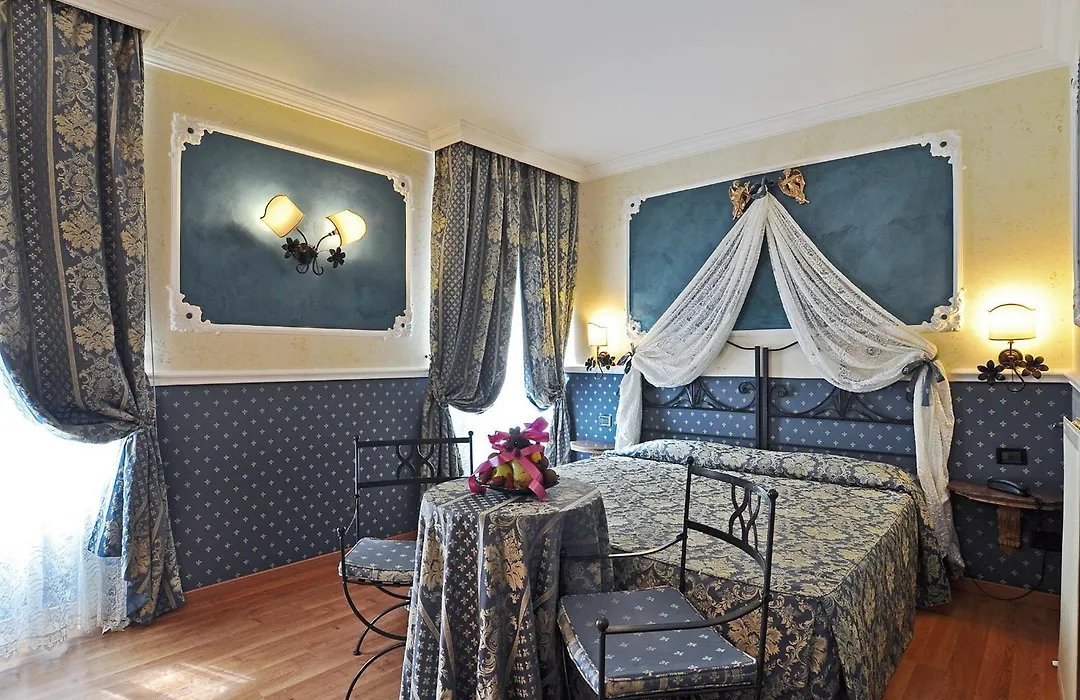 Residenza Antica Roma-1