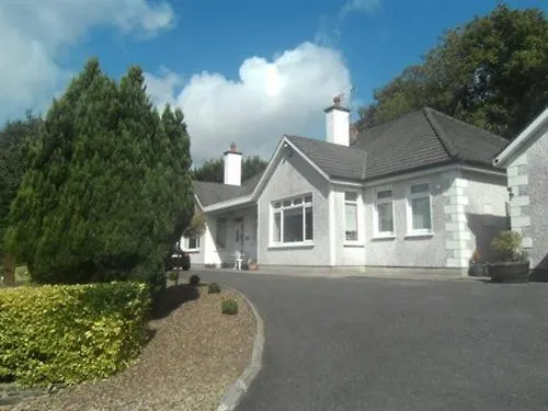 Launard House-1