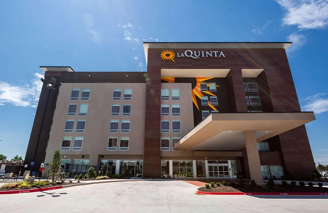 La Quinta By Wyndham Oklahoma City Airport-1
