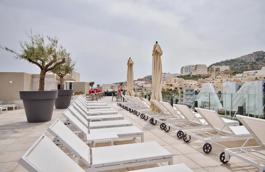 Luna Holiday Complex-1
