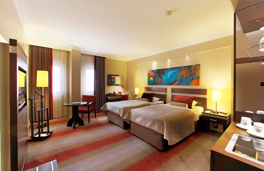 Almira Hotel Thermal Spa & Convention Center-1