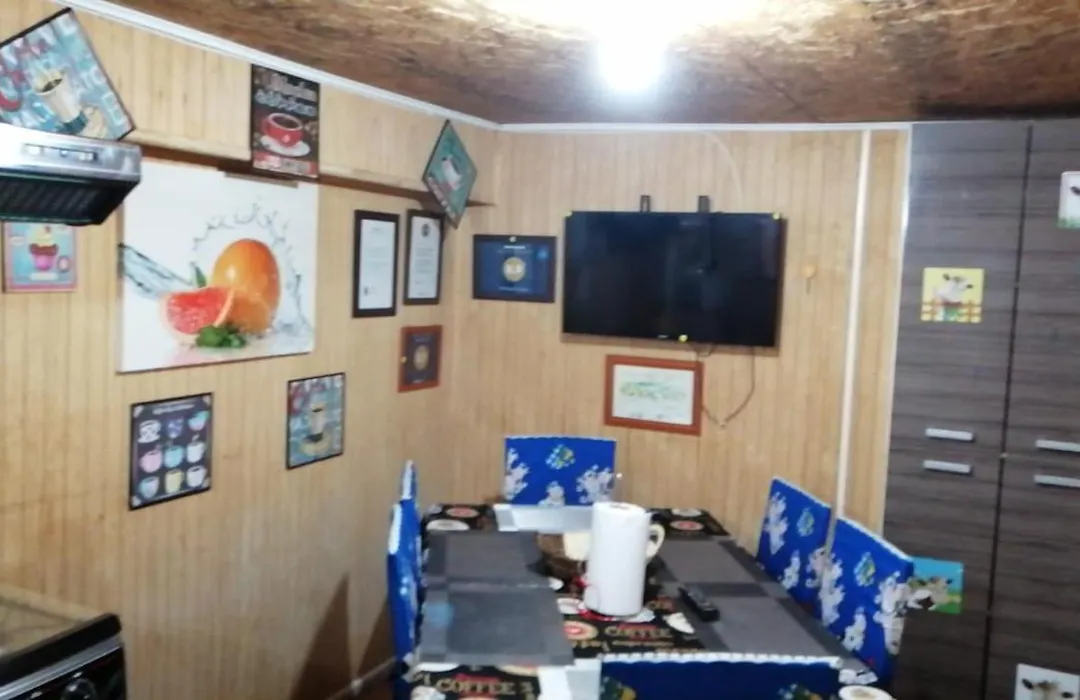 Mi Hostal Tu Casa Hostal Familiar SOLO EMPRESAS, TURISTAS y VIAJEROS Espacio para BICICLETAS y MOTOS-1