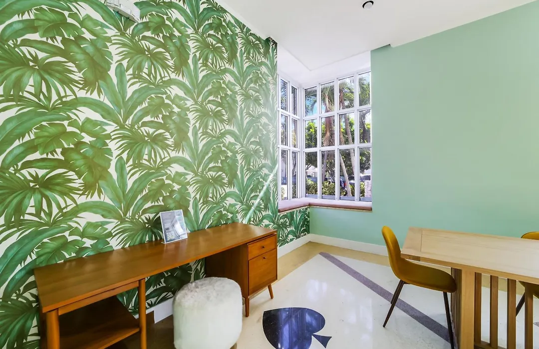 Tropics Hotel Miami Beach-1