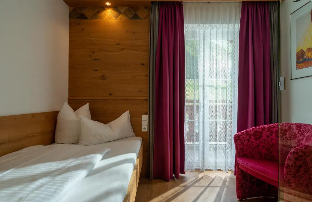 Alpenhotel Erika-1