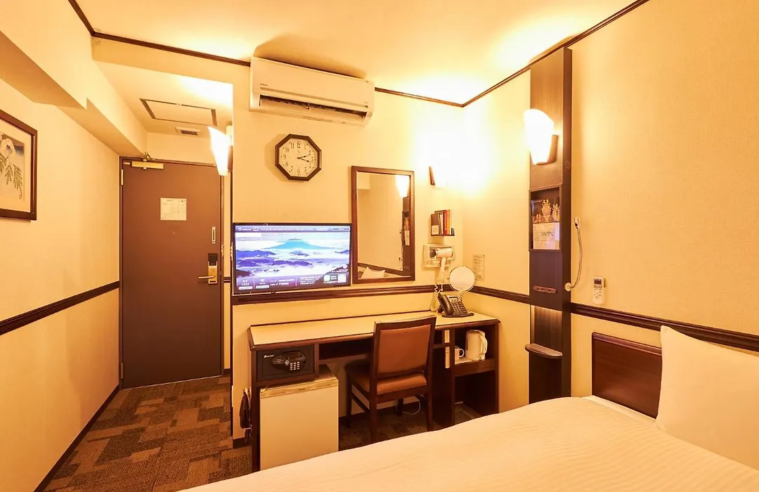 Toyoko Inn Osaka Tsuruhashi Ekimae-1