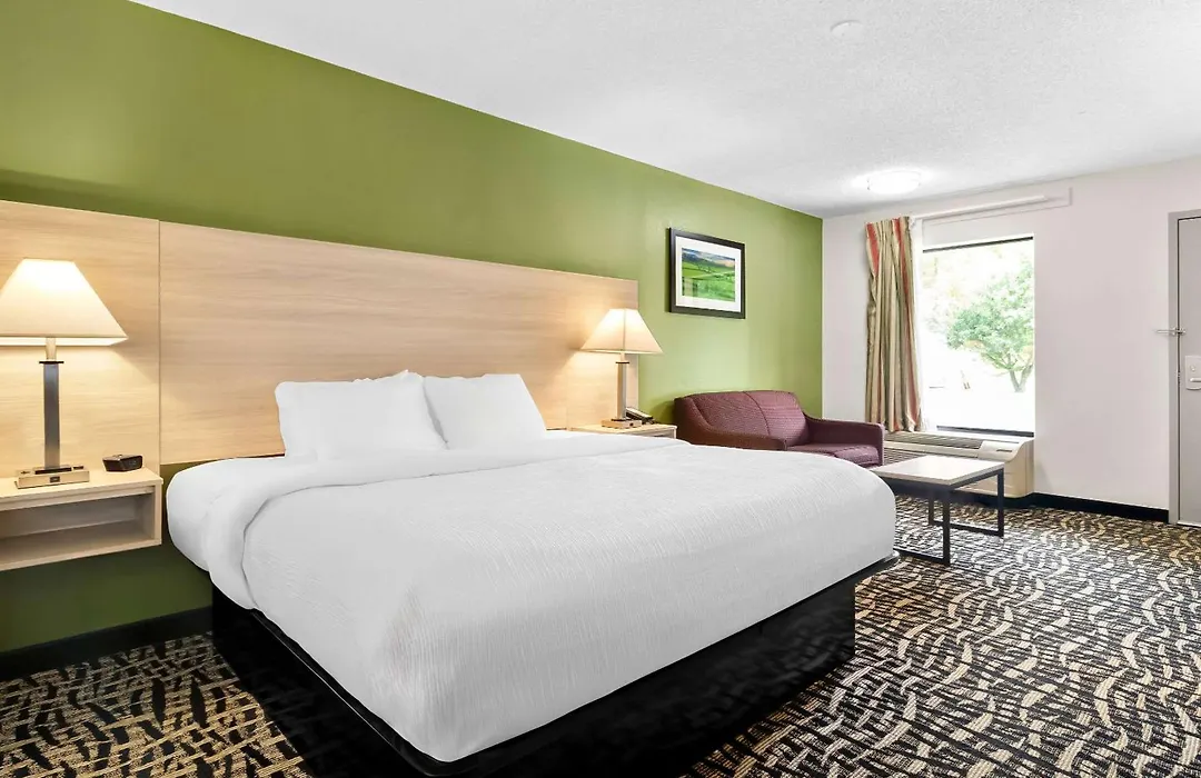 Quality Inn Russellville-1
