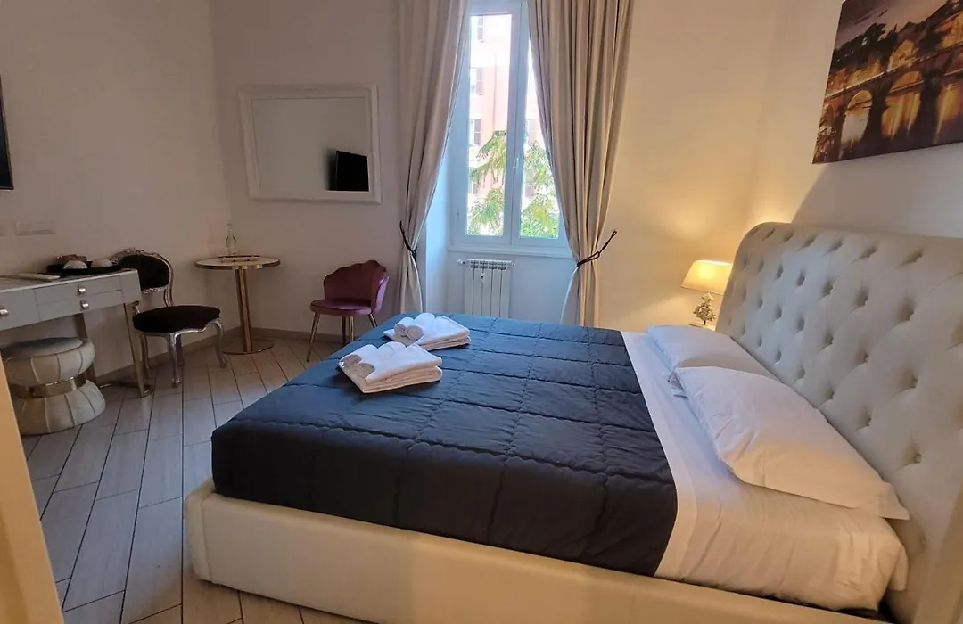 Rome Central Rooms-1