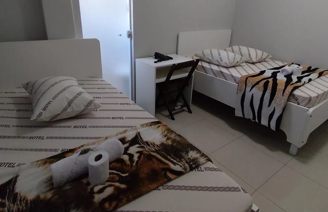 Hotel Amanhecer n903- feirinha da madrugada-Brás-1