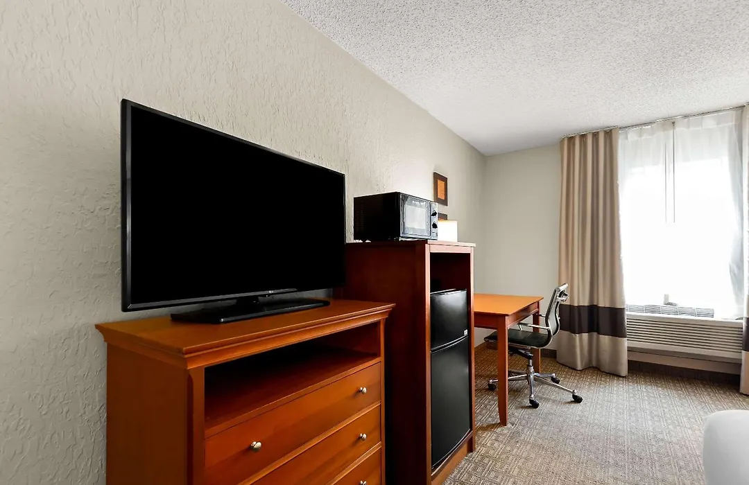 Comfort Inn St Louis - Westport Event Center-1