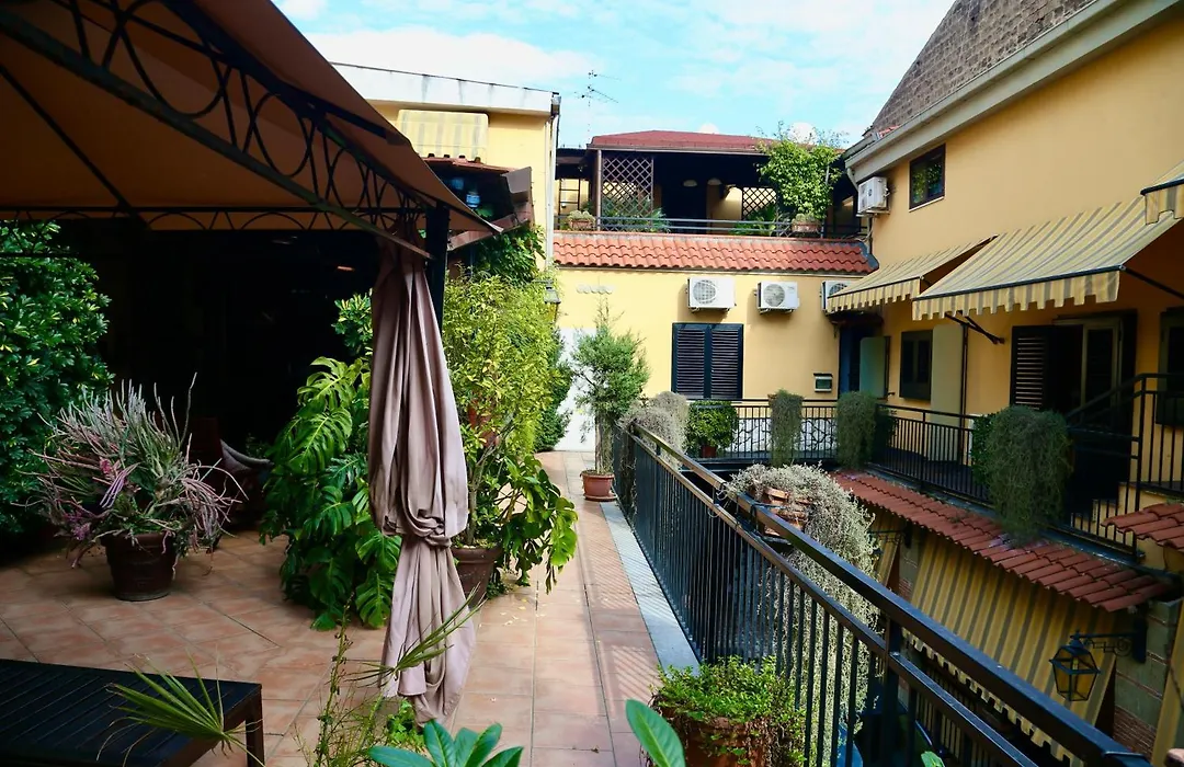 Hotel Amadeus-1